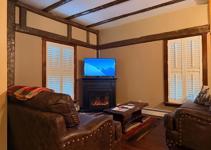 The Lunablu Lodge Sunday River